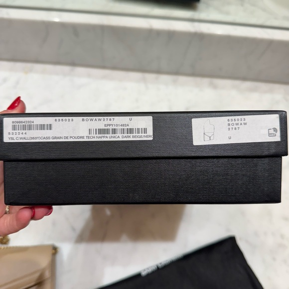 Saint Laurent Chain Wallet Crossbody - Picture 4 of 5